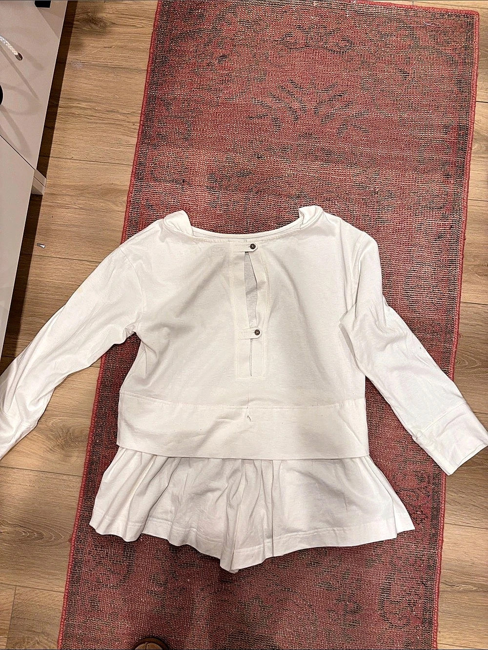 White Ruffled Long Sleeve Blouse Like New